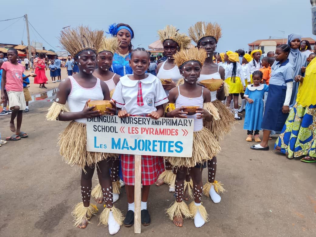 La troupe au complet